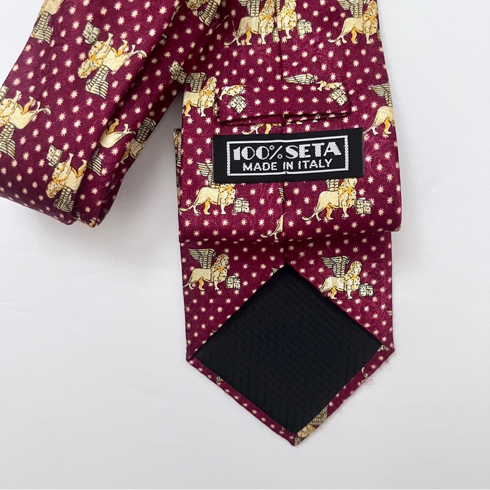 Vintage Mens’ Italian Silk Tie with Red and Gold Griffin Winged Lion of Venice
